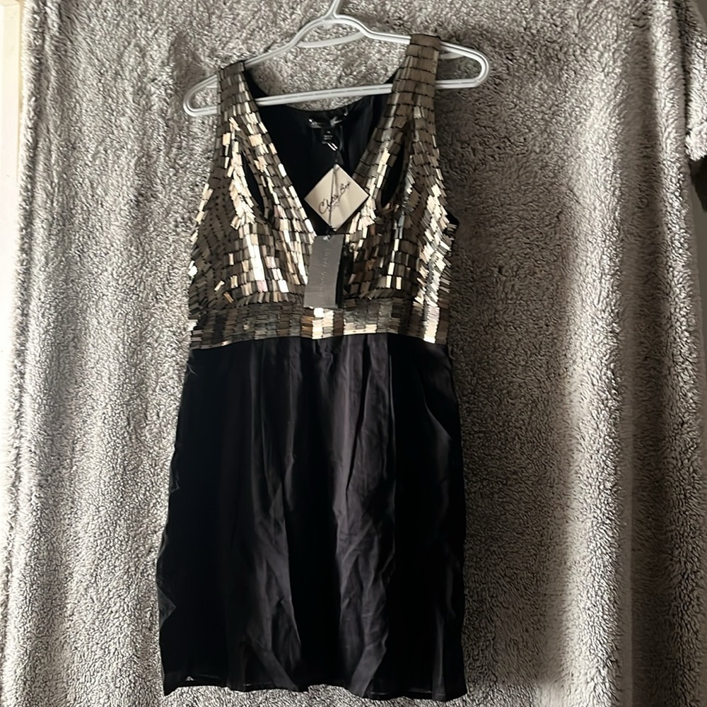 Never worn